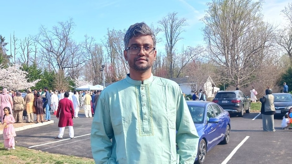 শেখ মুজিবের মূর্তি যেভাবে ফ্যাসিস্টের মূর্তি হয়ে ওঠে, জানালেন মির্জা গালিব