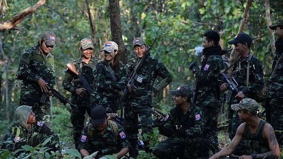 মিয়ানমারে একের পর এক অঞ্চল দখল করছে জান্তা সরকার, বিদ্রোহীদের পিছু হটার কারন কী?