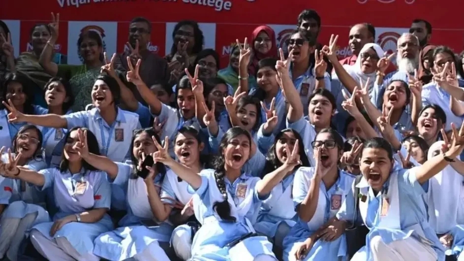 এইচএসসি ও সমমানের ফল প্রকাশ, পাসের হার ৫৮.৮৩%