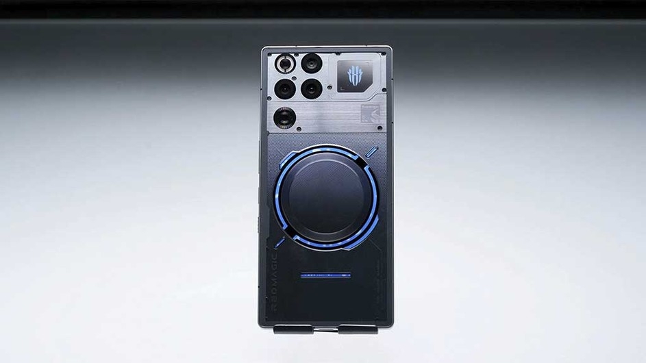 বাজারে আসছে বিশ্বের প্রথম লিকুইড কুলিং স্মার্টফোন