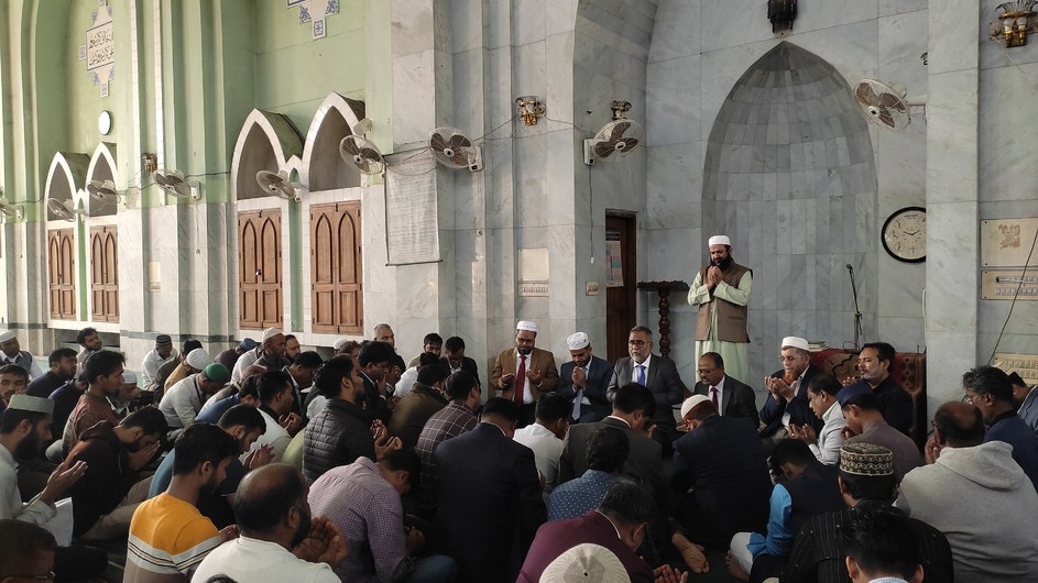 হাদি'র দ্রুত সুস্থতা কামনায় ইবি পরিবারের দোয়া