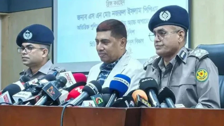 হাদির হত্যাকারীর দুই সহযোগী ভারতে গ্রেপ্তার