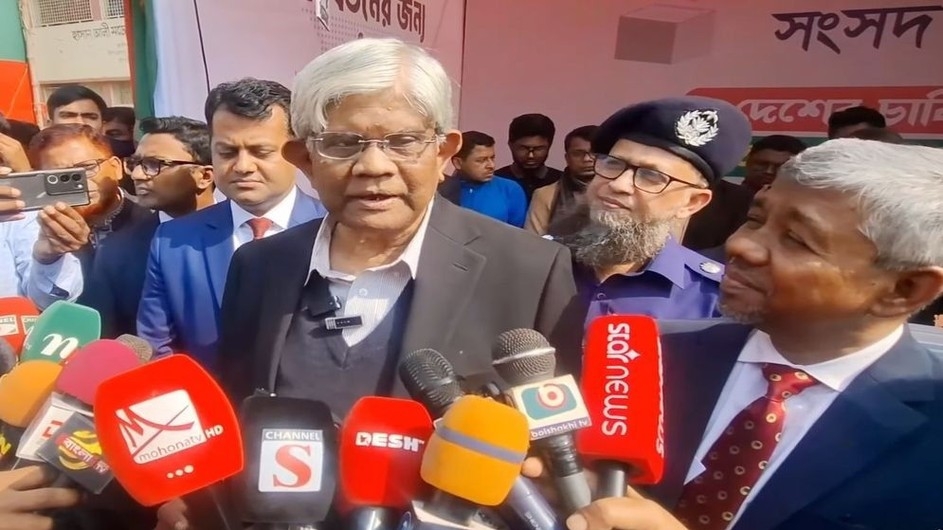 পে স্কেলের সুপারিশ জমা দেওয়ার সময় জানালেন অর্থ উপদেষ্টা