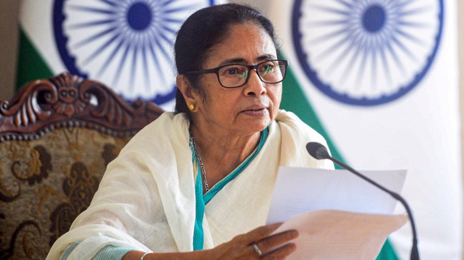 ভোটার তালিকা বিতর্ক: ধর্মতলায় অনশনে মমতা বন্দ্যোপাধ্যায়