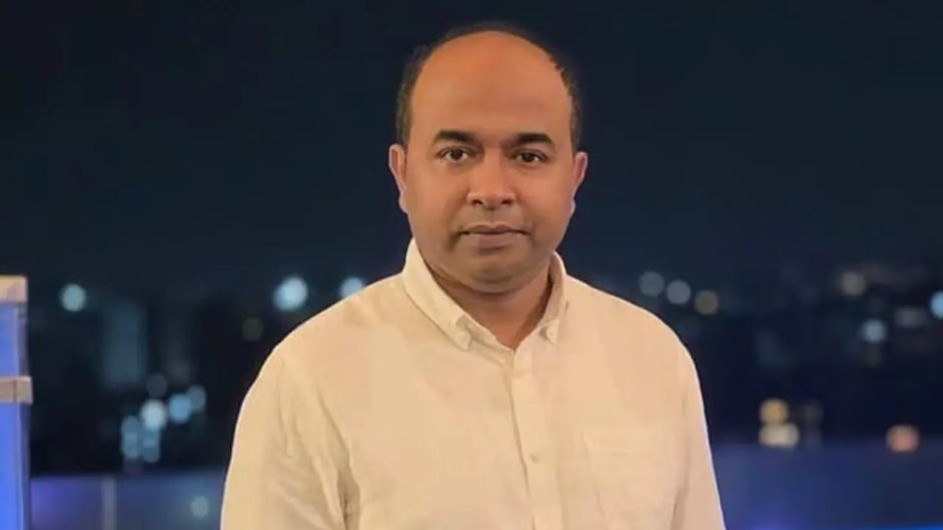 লন্ডন হাইকমিশনের প্রেস মিনিস্টার পদ থেকে আকবর হোসেনের পদত্যাগ