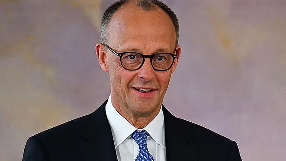 ইরানের সঙ্গে যুদ্ধে যুক্তরাষ্ট্র ‘অপমানিত’ হচ্ছে: জার্মানির চ্যান্সেলর