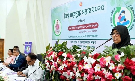 ৩ শর্তে পিতৃত্বকালীন ছুটি দেওয়া যেতে পারে: স্বাস্থ্য উপদেষ্টা