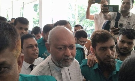 দুর্নীতির মামলায় গ্রেফতার নাজমুল আহসান কলিমুল্লাহ কারাগারে
