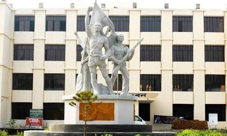 ২১ লক্ষ টাকা ব্যয়ে নোবিপ্রবি সহকারী প্রভোস্টদের ‘গায়েবি’ প্রশাসন