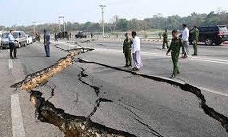 ভূমিকম্পে কেঁপে উঠল মিয়ানমার