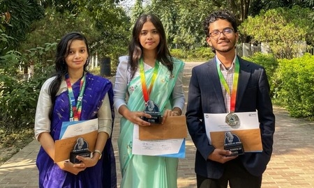 নজরুল বিশ্ববিদ্যালয়ে ‘দ্য ভয়েস অব জেকেকেএনআইইউ’ এর গ্রান্ড ফিনালে অনুষ্ঠিত