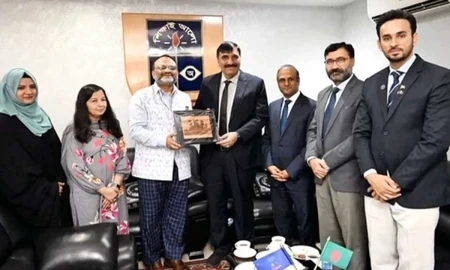 ঢাবি উপাচার্যের সঙ্গে পাকিস্তান উচ্চশিক্ষা কমিশনের প্রতিনিধিদলের সাক্ষাৎ