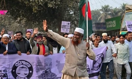 বড়াইগ্রামে বাংলাদেশ জামায়াতে ইসলামী ও দশ দলীয় জোটের গণমিছিল ও পথসভা