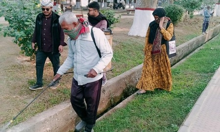 রাবি ক্যাম্পাসে মশার উপদ্রপ মশা নিধন কর্মসূচি