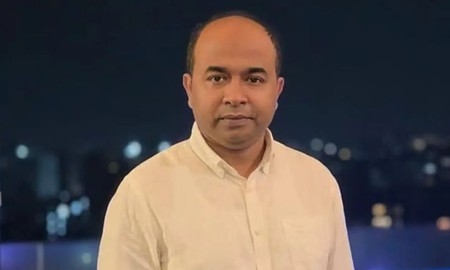 লন্ডন হাইকমিশনের প্রেস মিনিস্টার পদ থেকে আকবর হোসেনের পদত্যাগ