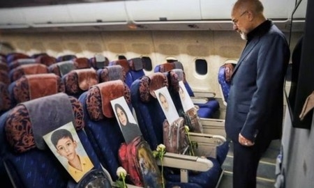 পাকিস্তান-যাত্রার বিমানে শহিদ শিশুদের ছবি, যে বার্তা দিলেন ইরানের স্পিকার